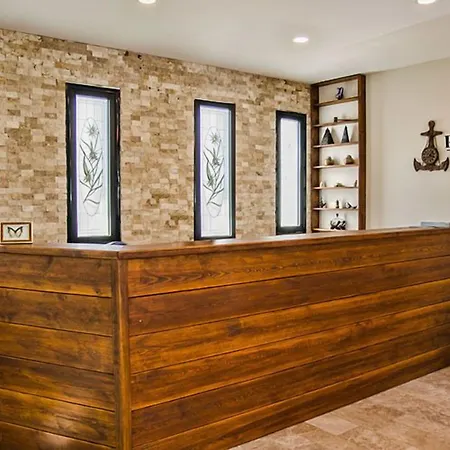 Отель Elaia Thermal &