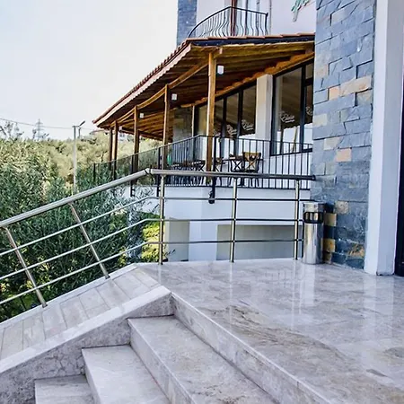 Elaia Thermal & Отель *