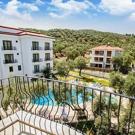 Отель Elaia Thermal & Гюре