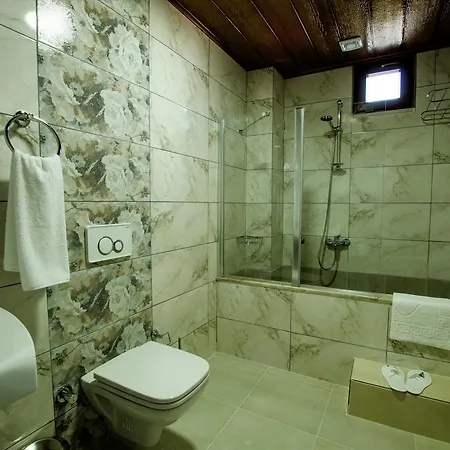 Elaia Thermal & Гюре