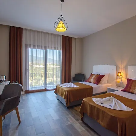 Elaia Thermal & Гюре