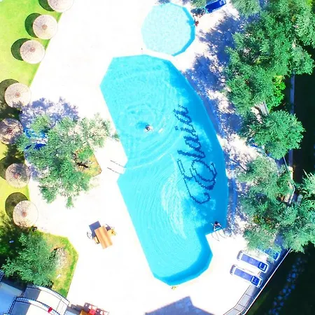 Elaia Thermal & * Гюре