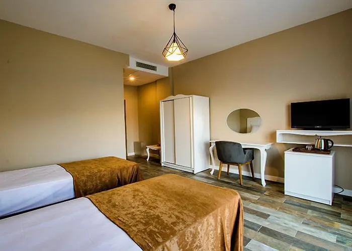 Elaia Thermal & فندق