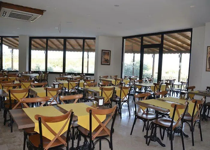 Elaia Thermal & فندق *